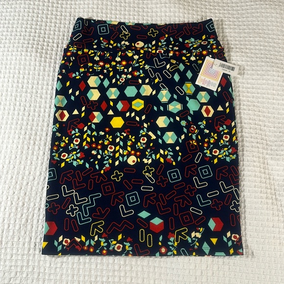 LuLaRoe Women’s Cassie Pencil Skirt/Size:XL /Color: Multi Floral-Geometric (NWT) - Picture 1 of 7